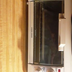 Black and Decker Toaster Oven